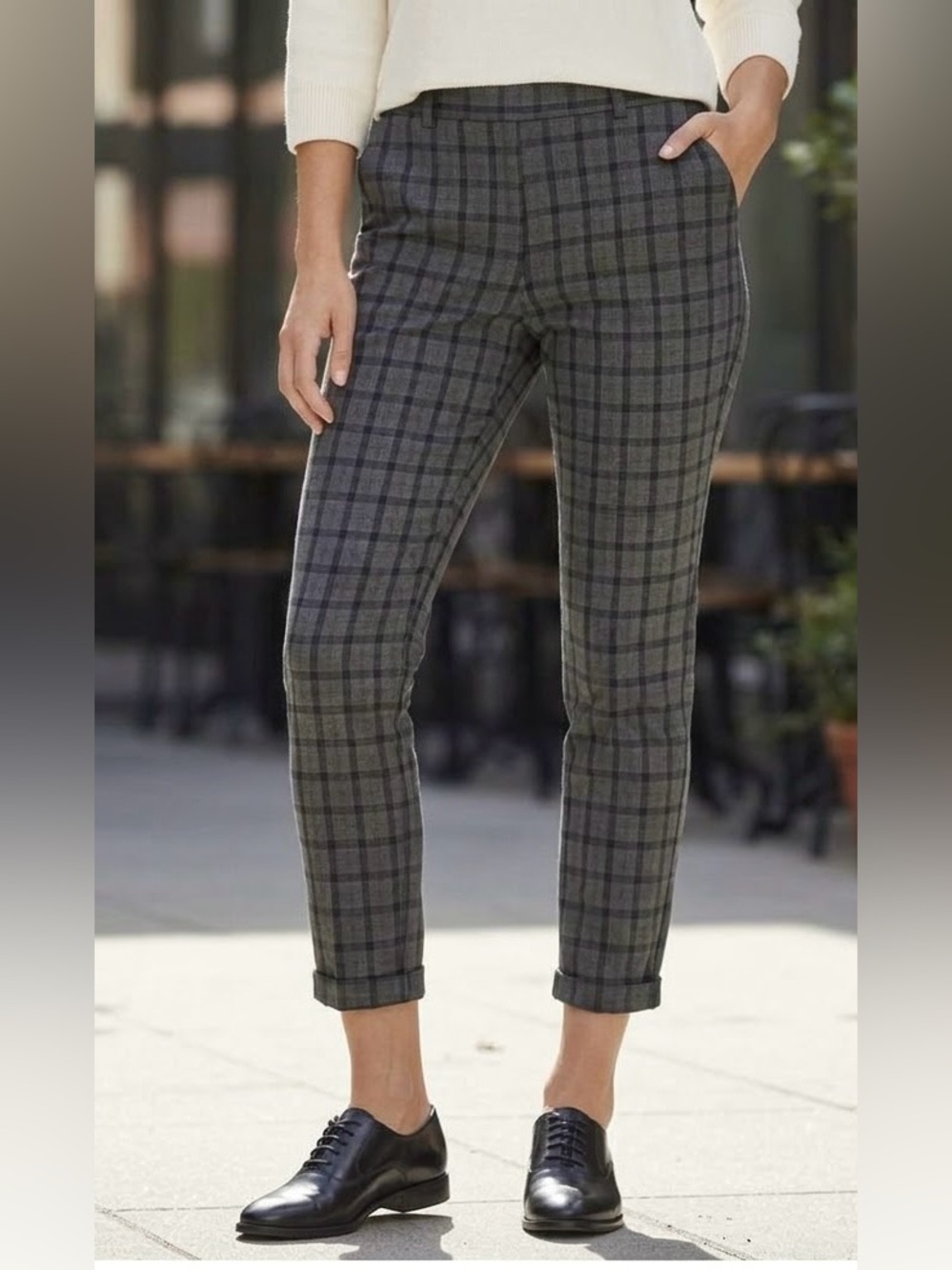 Gap grey/black checked pattern skinny ankle length pants, zipper/hook closure, 2